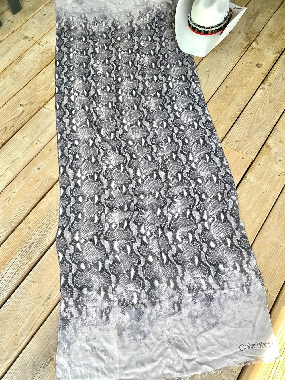 CK Snake Print Lightweight blanket size Scarf  w animal print resort vacay vibe